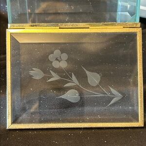 Mele Jewel Box / Beveled & Etched / 24K Gold (LC)